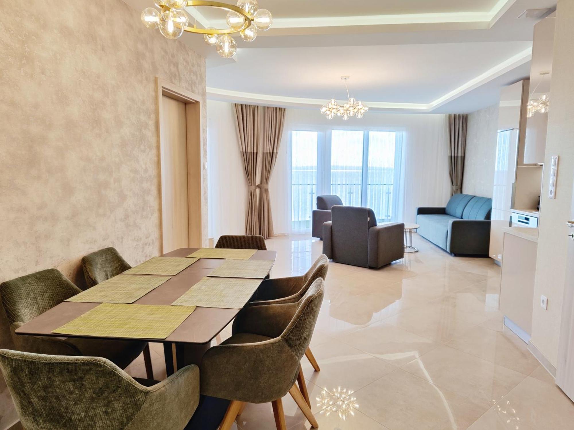 Royal Martin'S Apartment Кестели Екстериор снимка